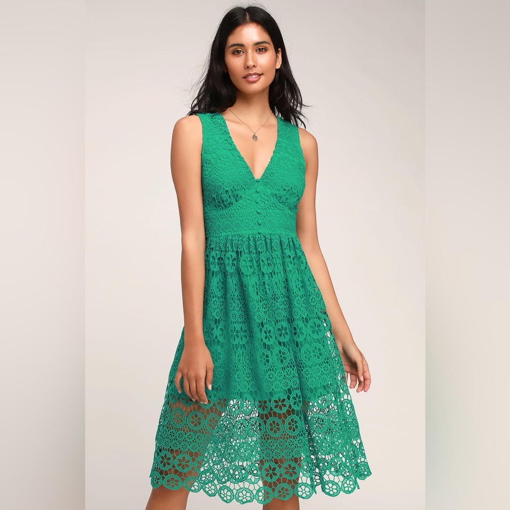 Lulu's Green Lace Midi Dress